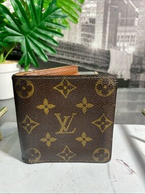 Authentic Louis Vuitton Monogram Marco Wallet